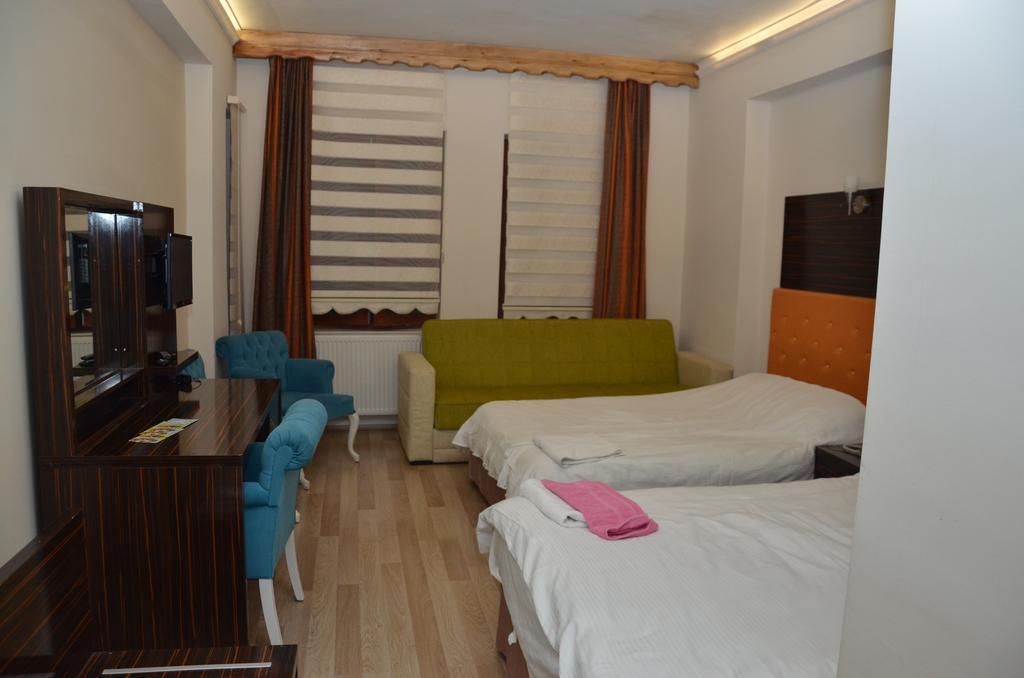 Oezkonak Hotel Ancara Quarto foto