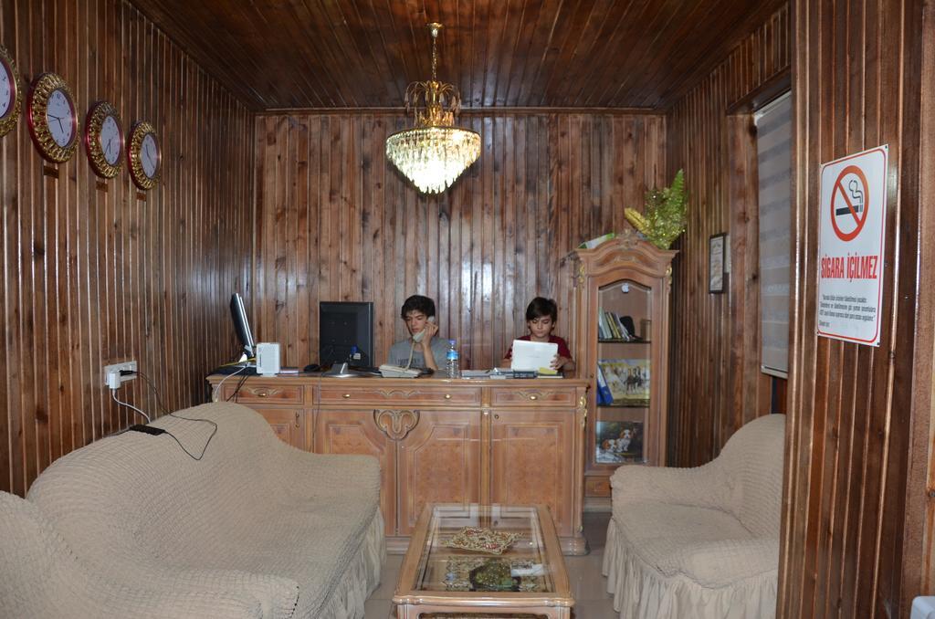 Oezkonak Hotel Ancara Quarto foto